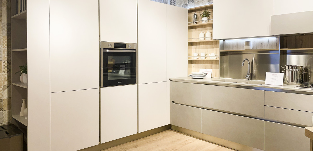 VENETA CUCINE START TIME J