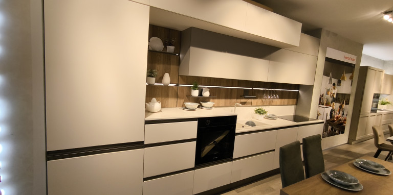 Veneta Cucine - Start Presa