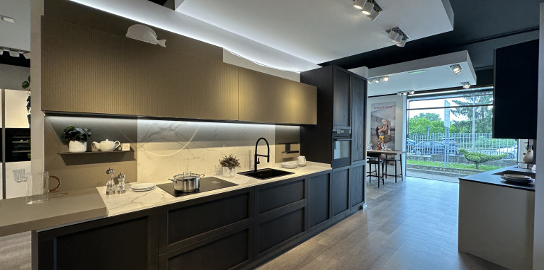 Veneta Cucine - Modello Convivio