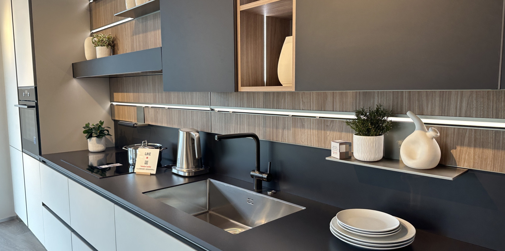 Veneta Cucine - Modello Like J