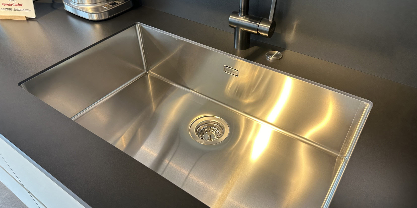 Veneta Cucine - Modello Like J