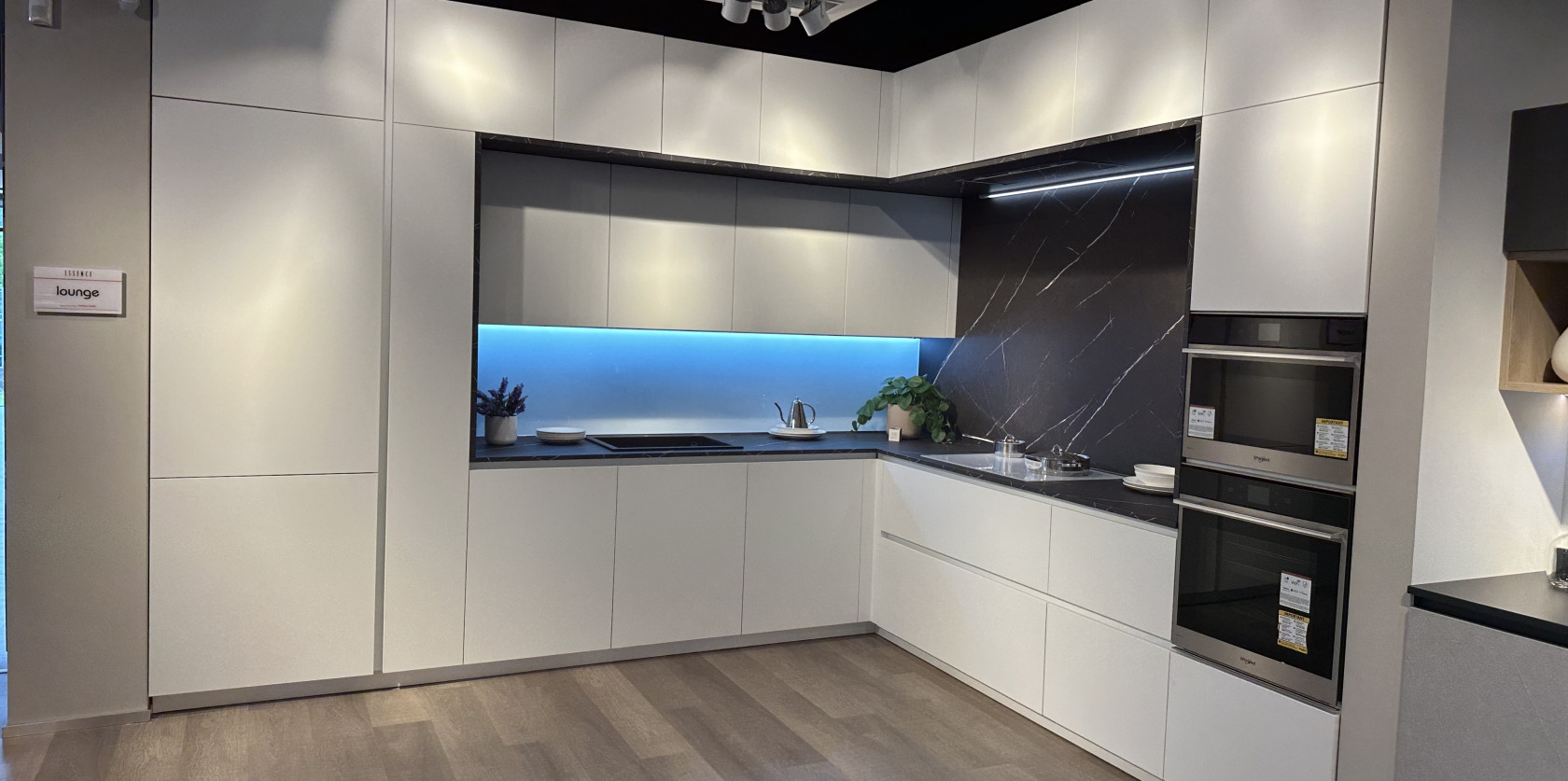 Veneta Cucine - Modello Lounge