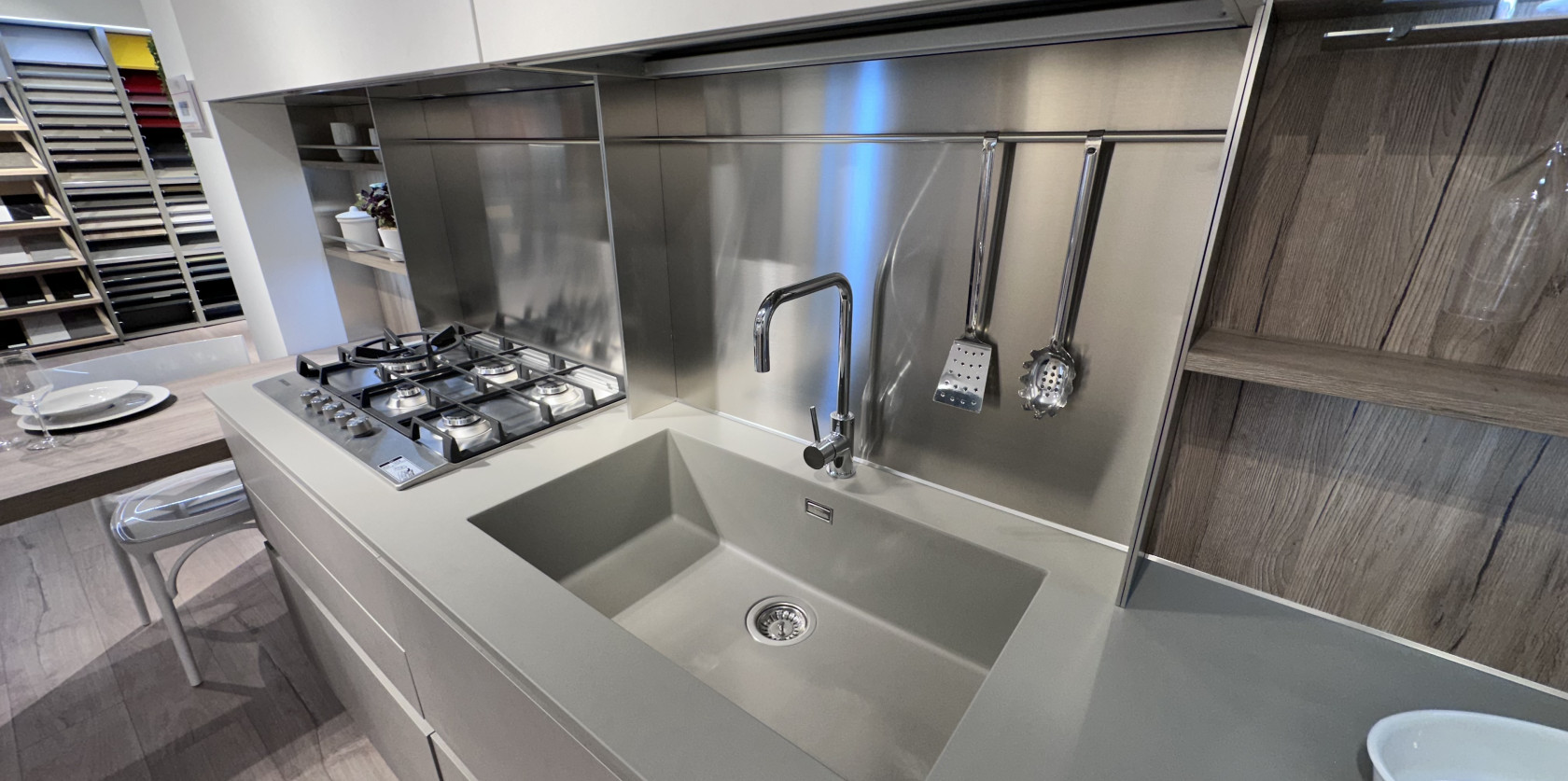 Veneta Cucine - Modello Start Time J