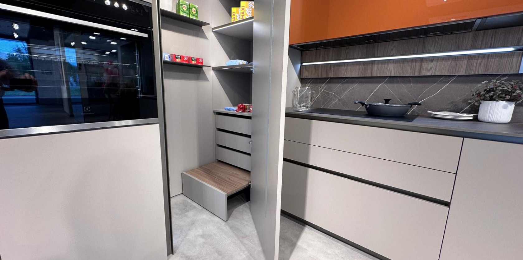 Veneta Cucine - Modello Lounge 2