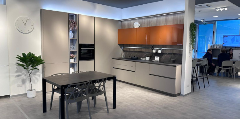 Veneta Cucine - Modello Lounge 2