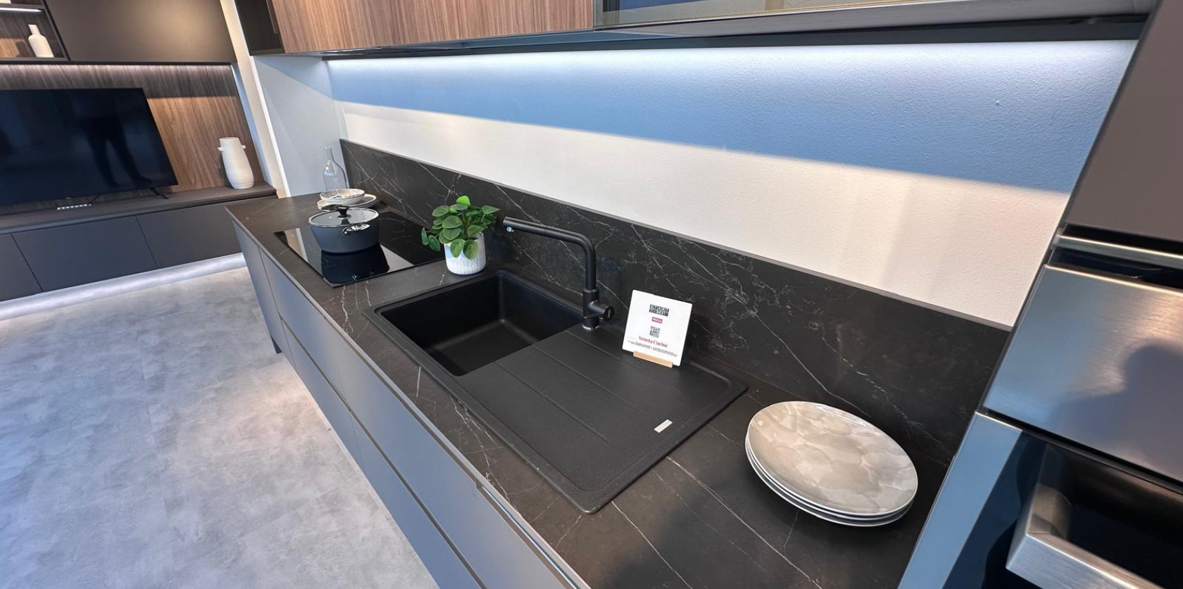 Veneta Cucine - Modello Start Time Presa