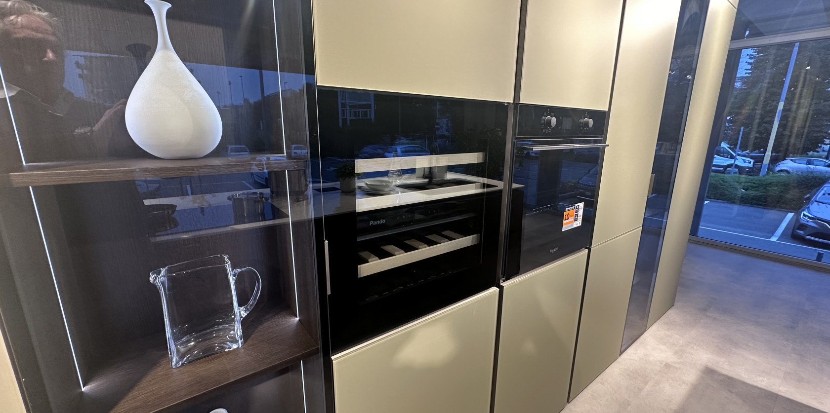 Lounge cannete' rovere scuro e vetro opaco verde militare