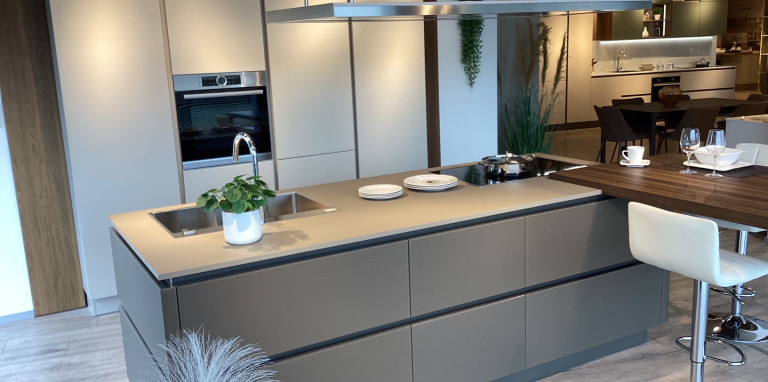 Cucina Oyster / Ri-Flex