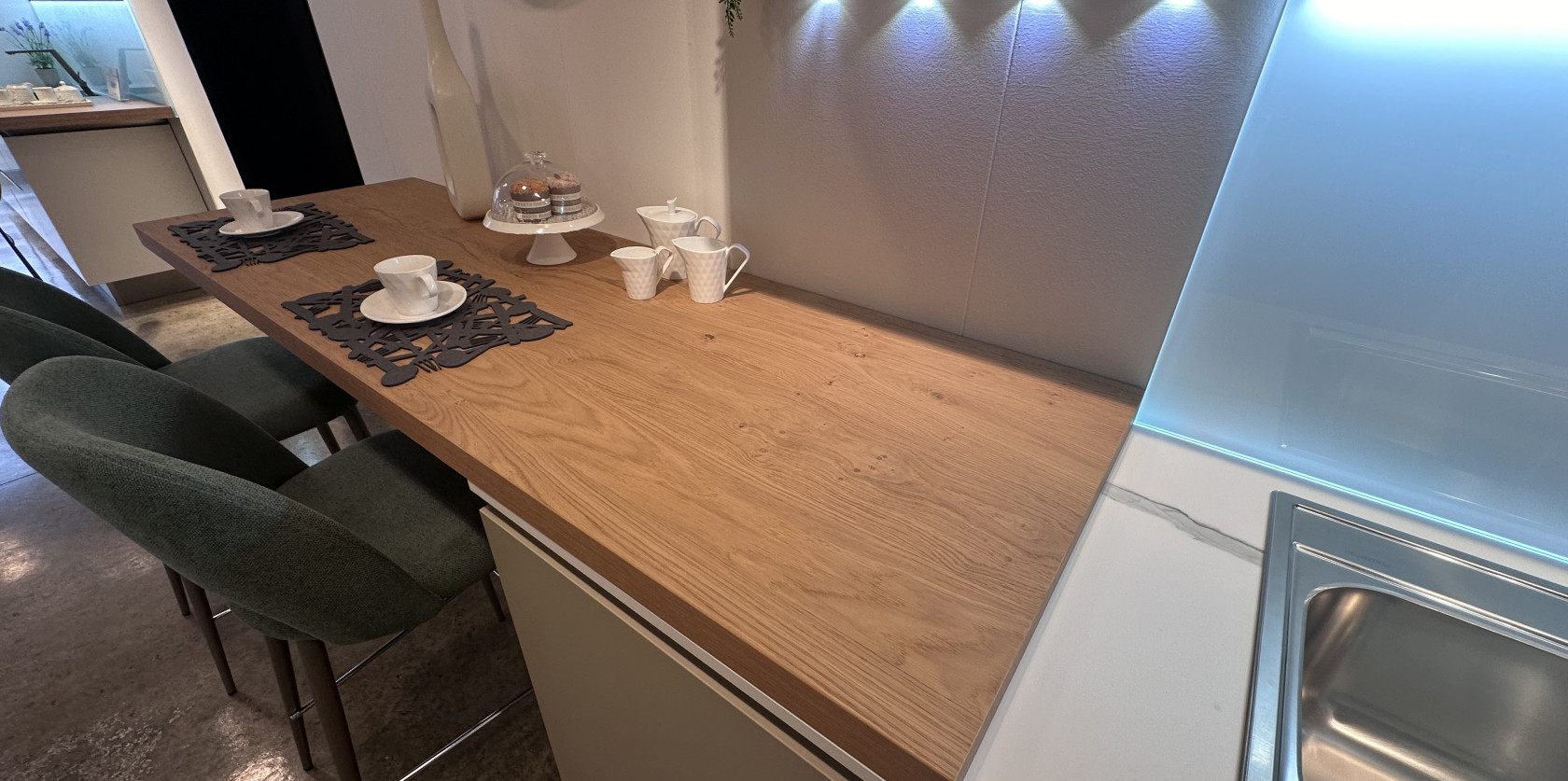 Veneta Cucine - modello Lounge