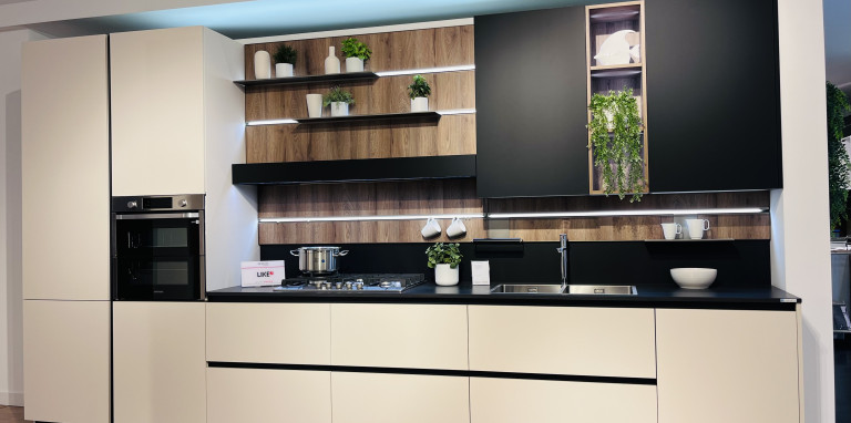 Veneta Cucine Like J - Start Time 