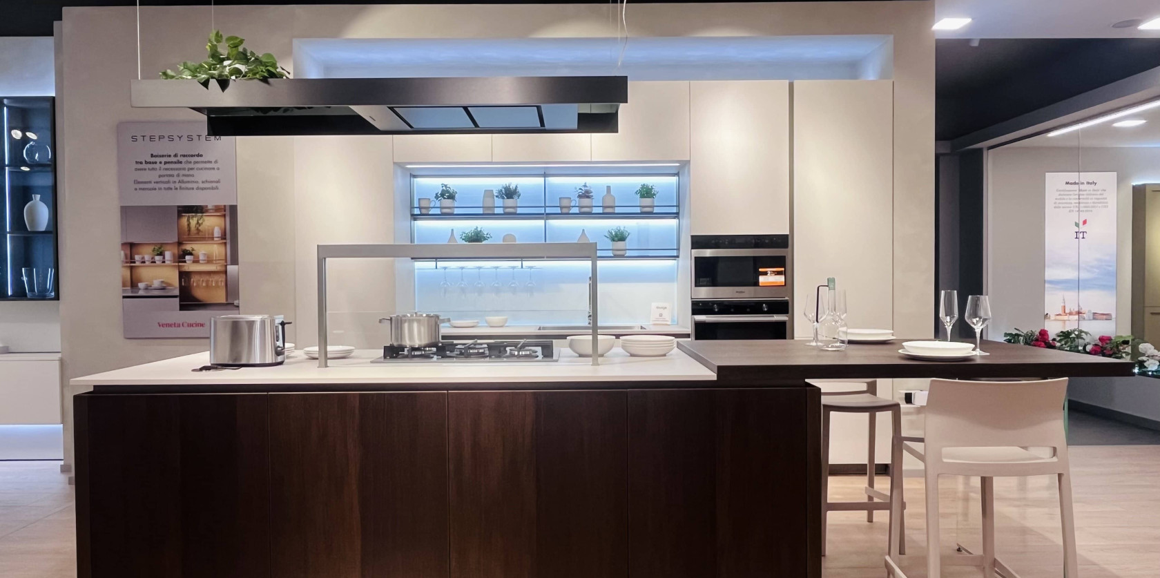 VENETA CUCINE - LOUNGE DEK