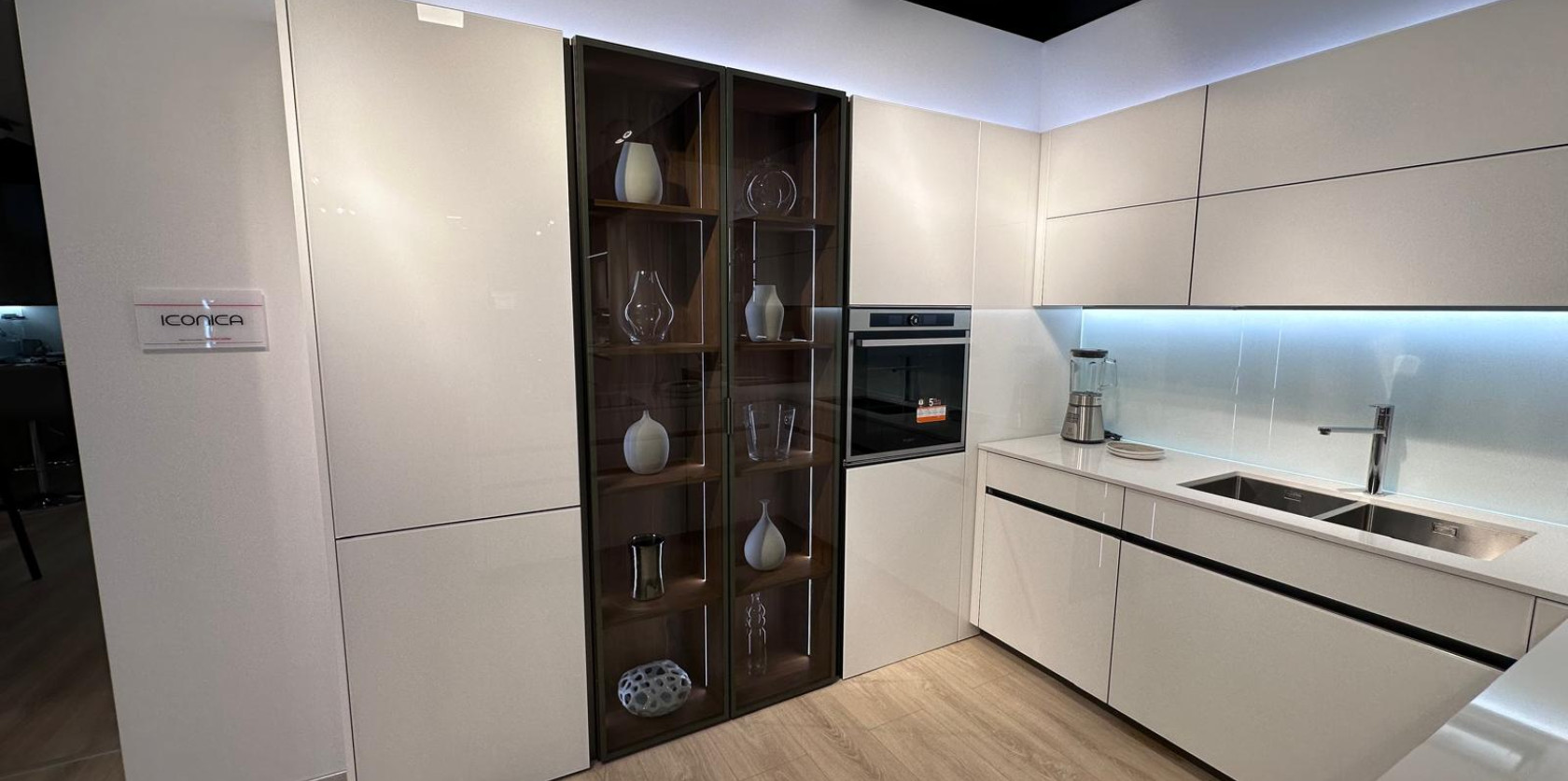 Veneta Cucine - modello Iconica