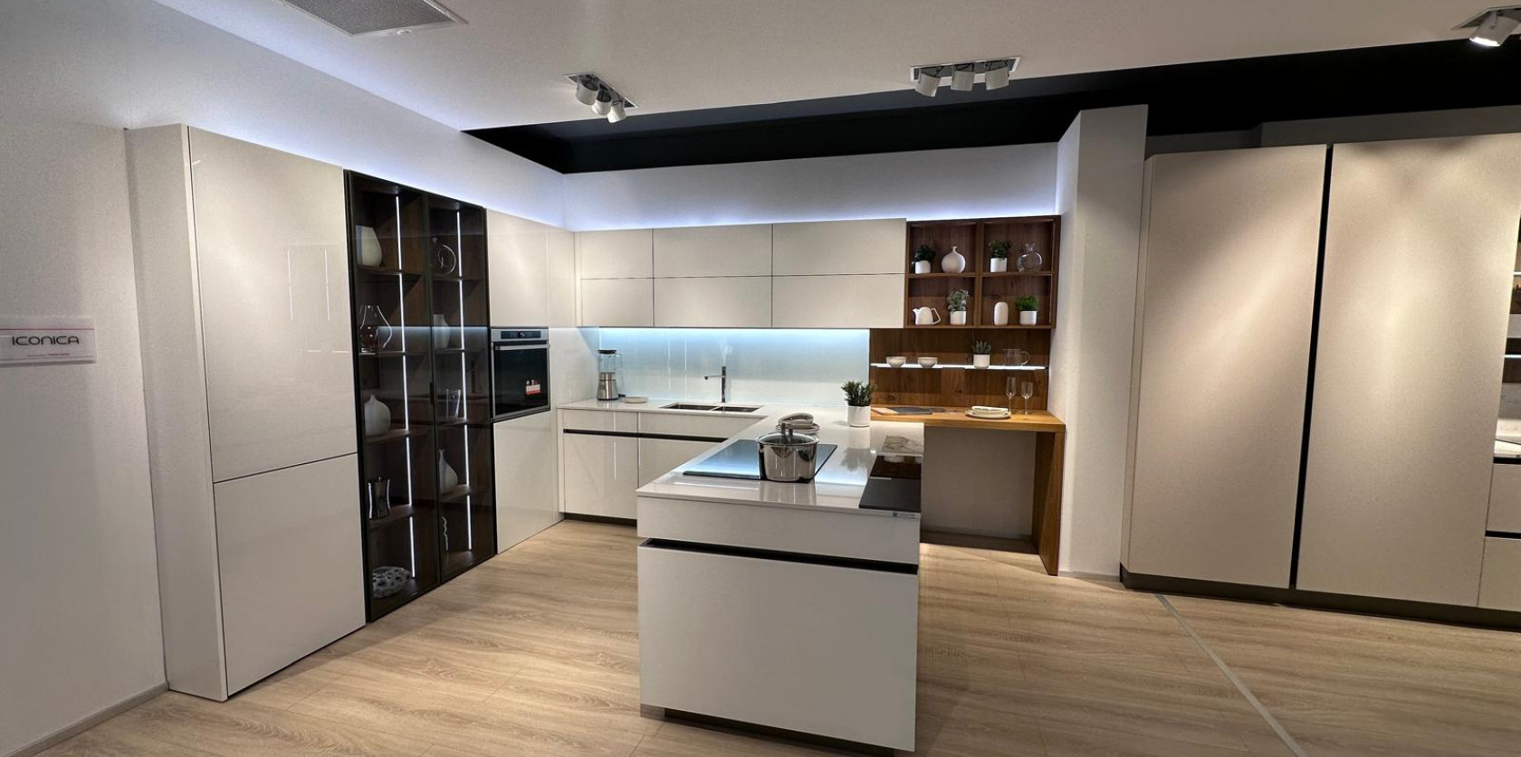 Veneta Cucine - modello Iconica