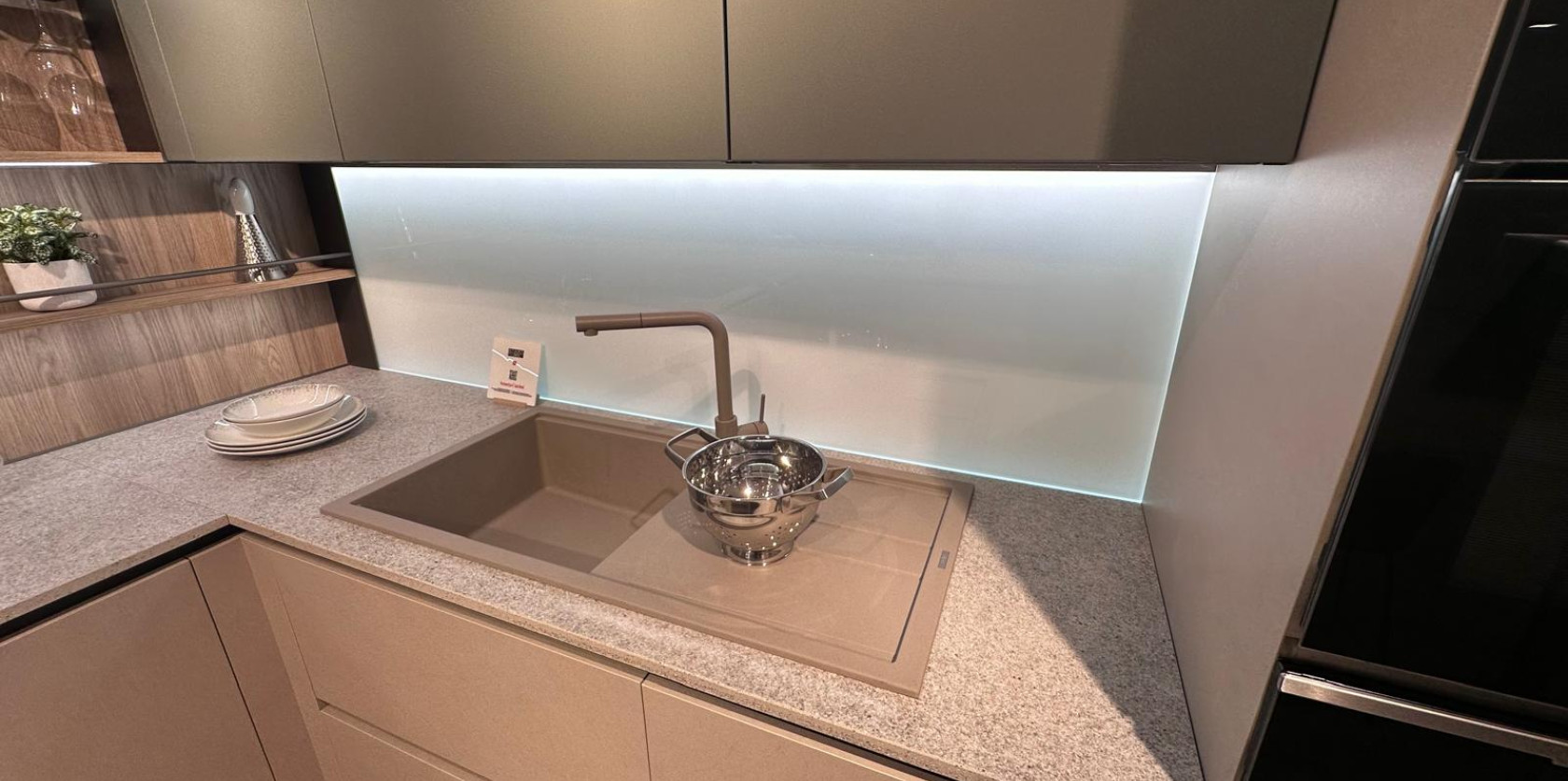 Veneta Cucine - modello Start Time J 2