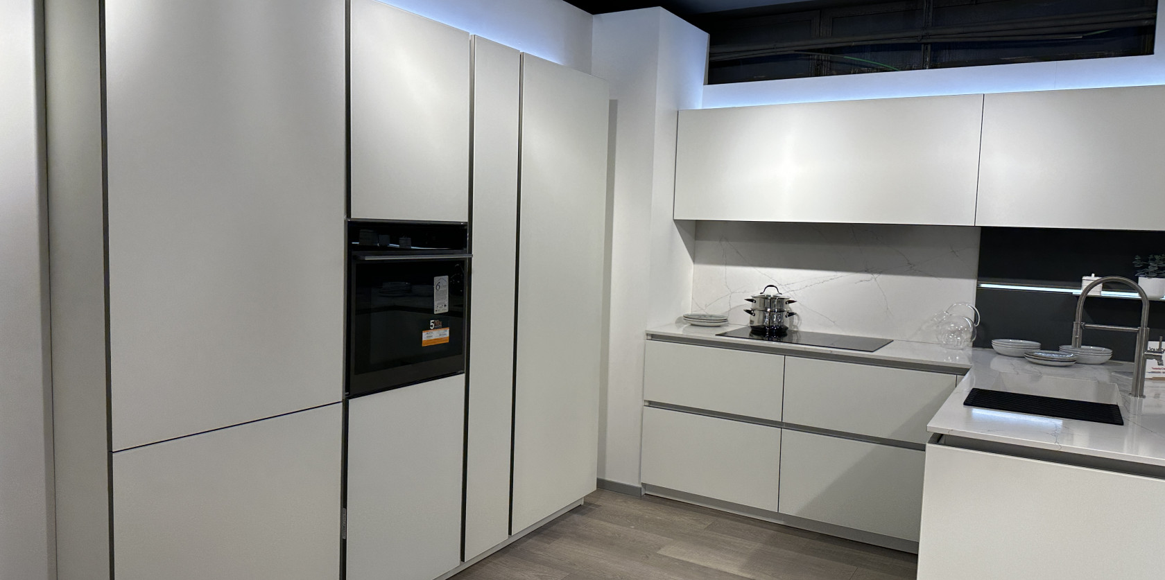 Veneta Cucine - Modello Lounge 3