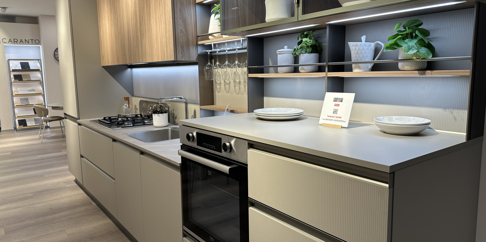 Veneta Cucine - Modello Start Time Presa