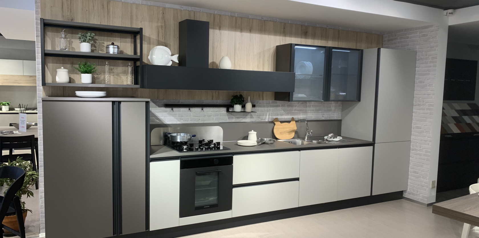 Veneta Cucine - Modello Start Time Presa