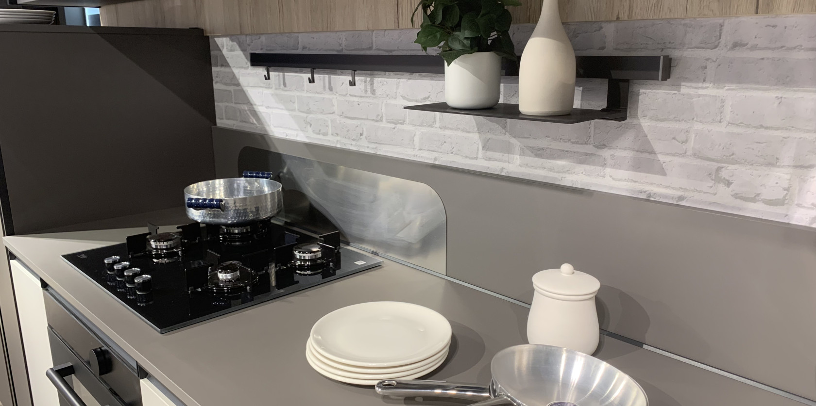 Veneta Cucine - Modello Start Time Presa