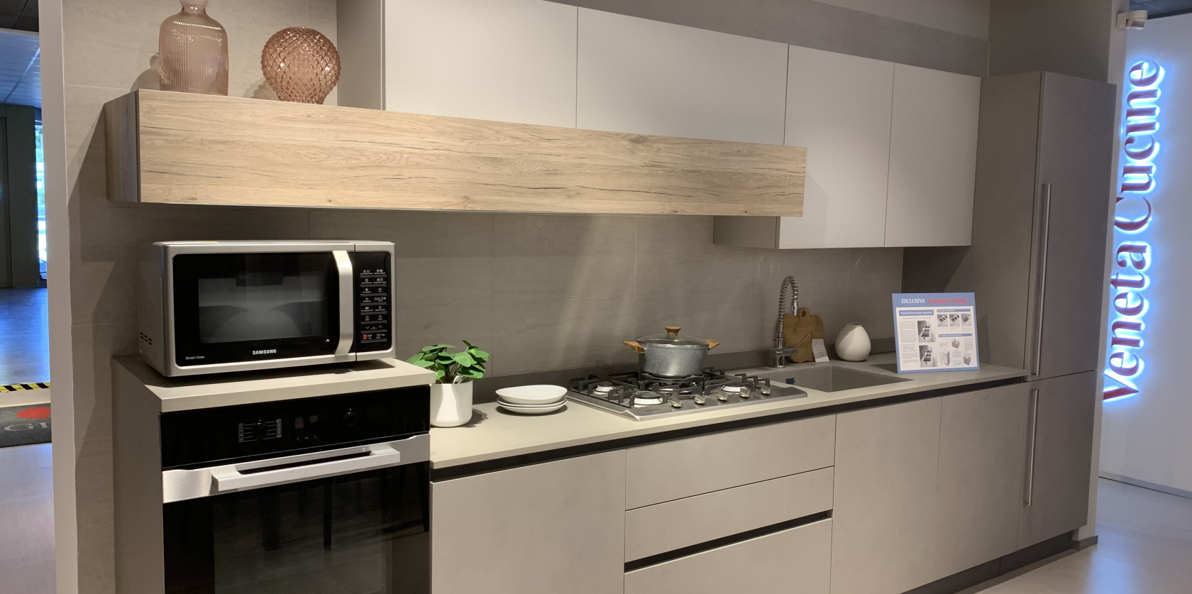 Veneta Cucine - Modello Start Time J 2