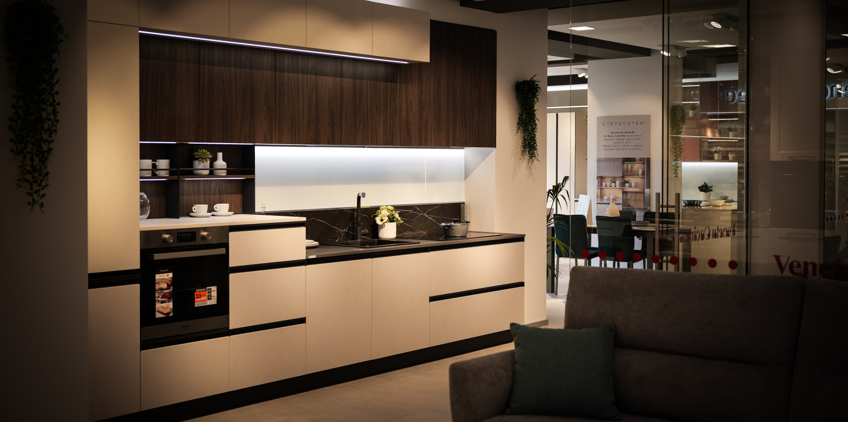 Veneta Cucine - modello Start Time Presa