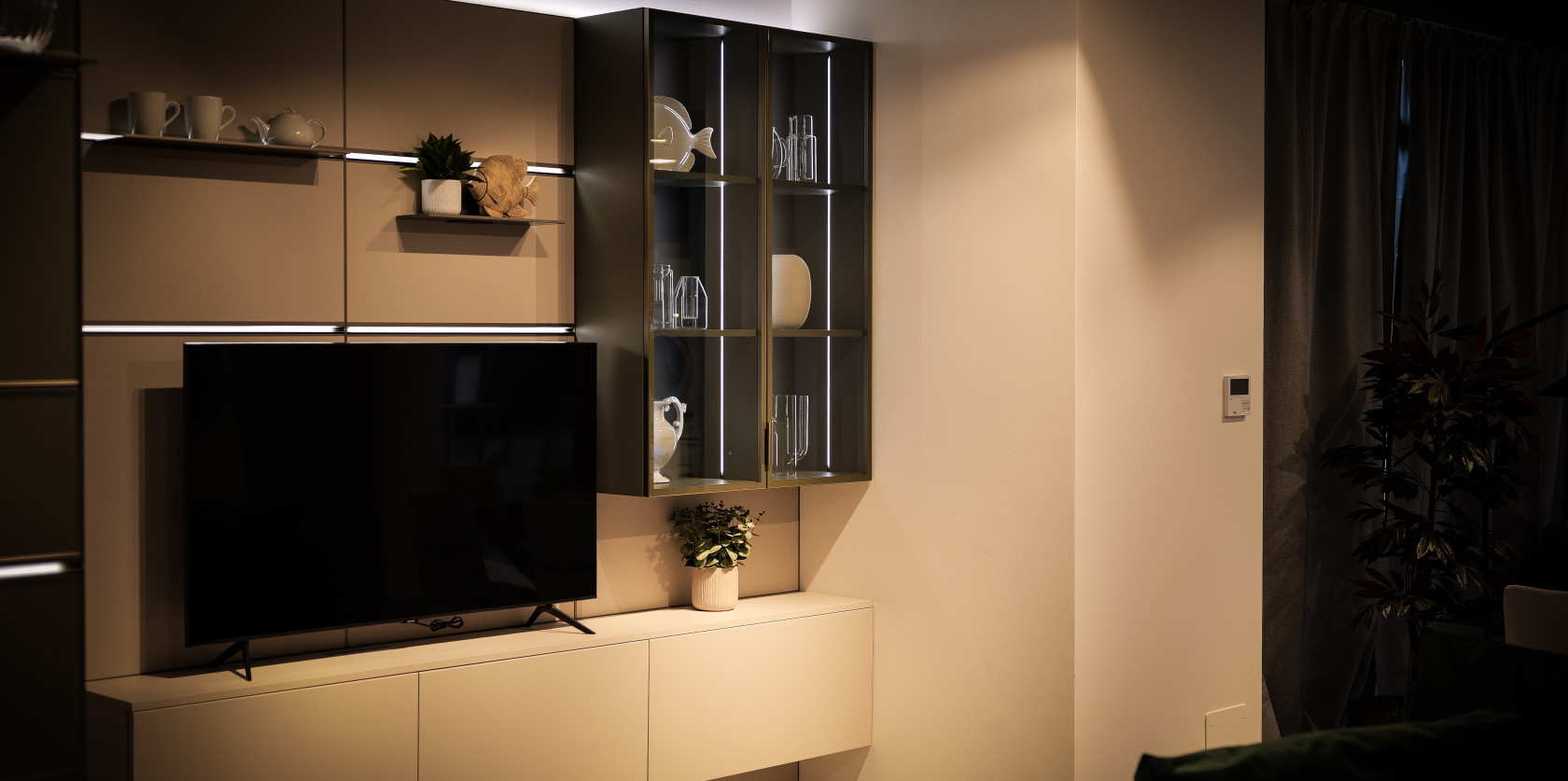 Veneta Cucine - modello Convivio e modello Iconica