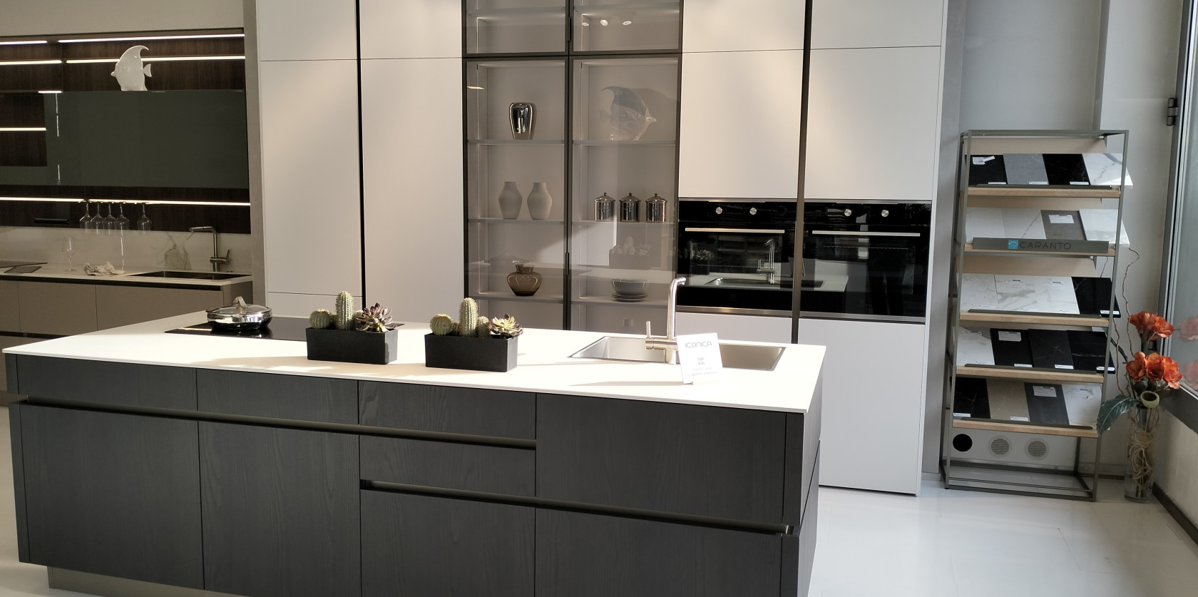 ICONICA FRASSINO SCURO E BIANCO SOFT