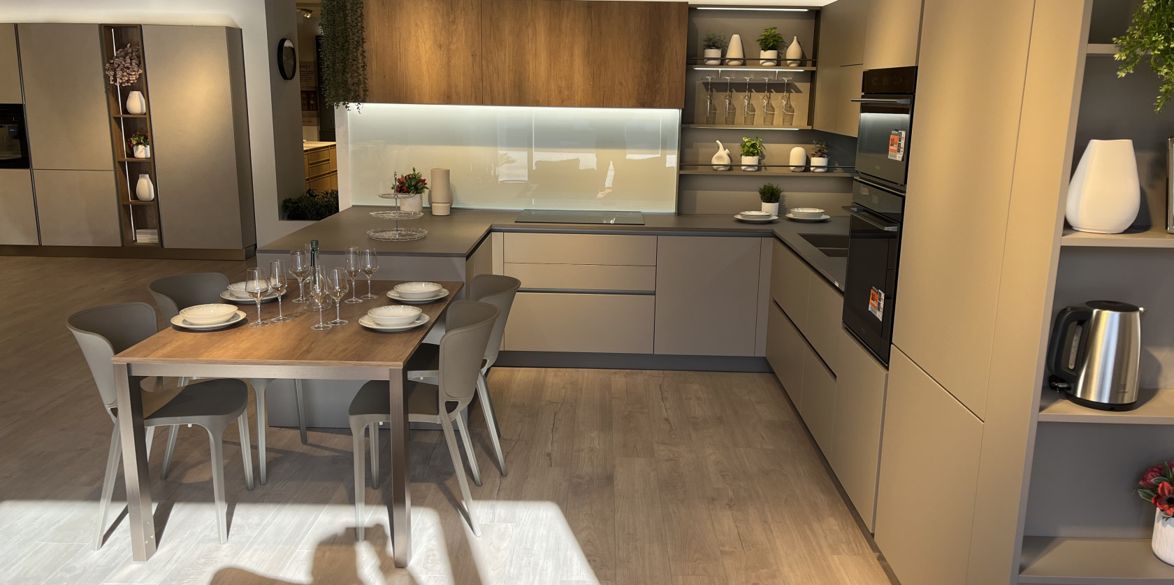 Veneta Cucine - Oyster Dek
