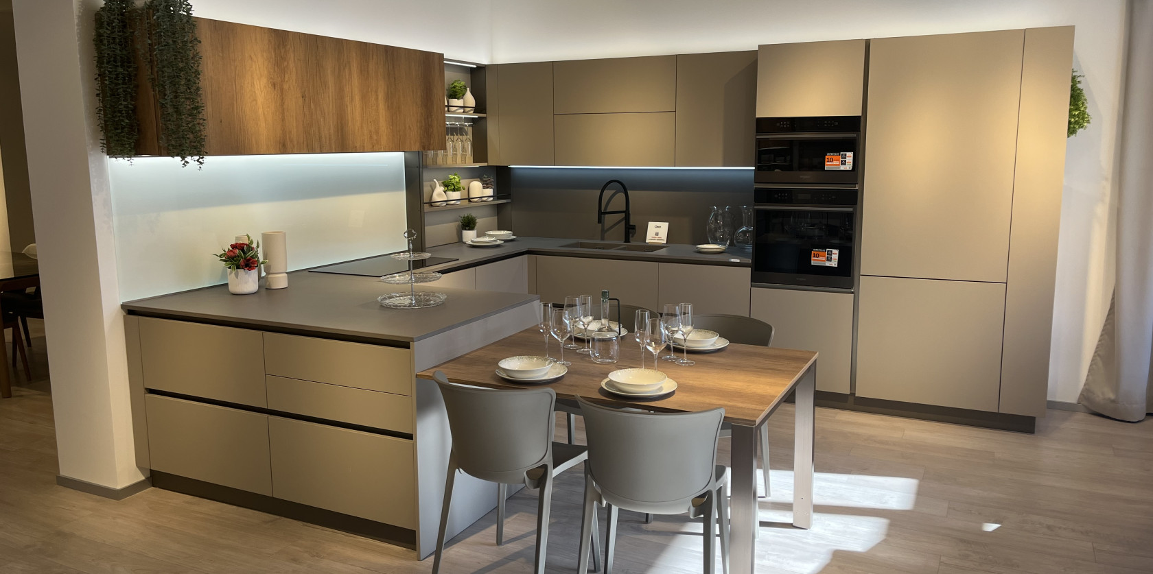 Veneta Cucine - Oyster Dek