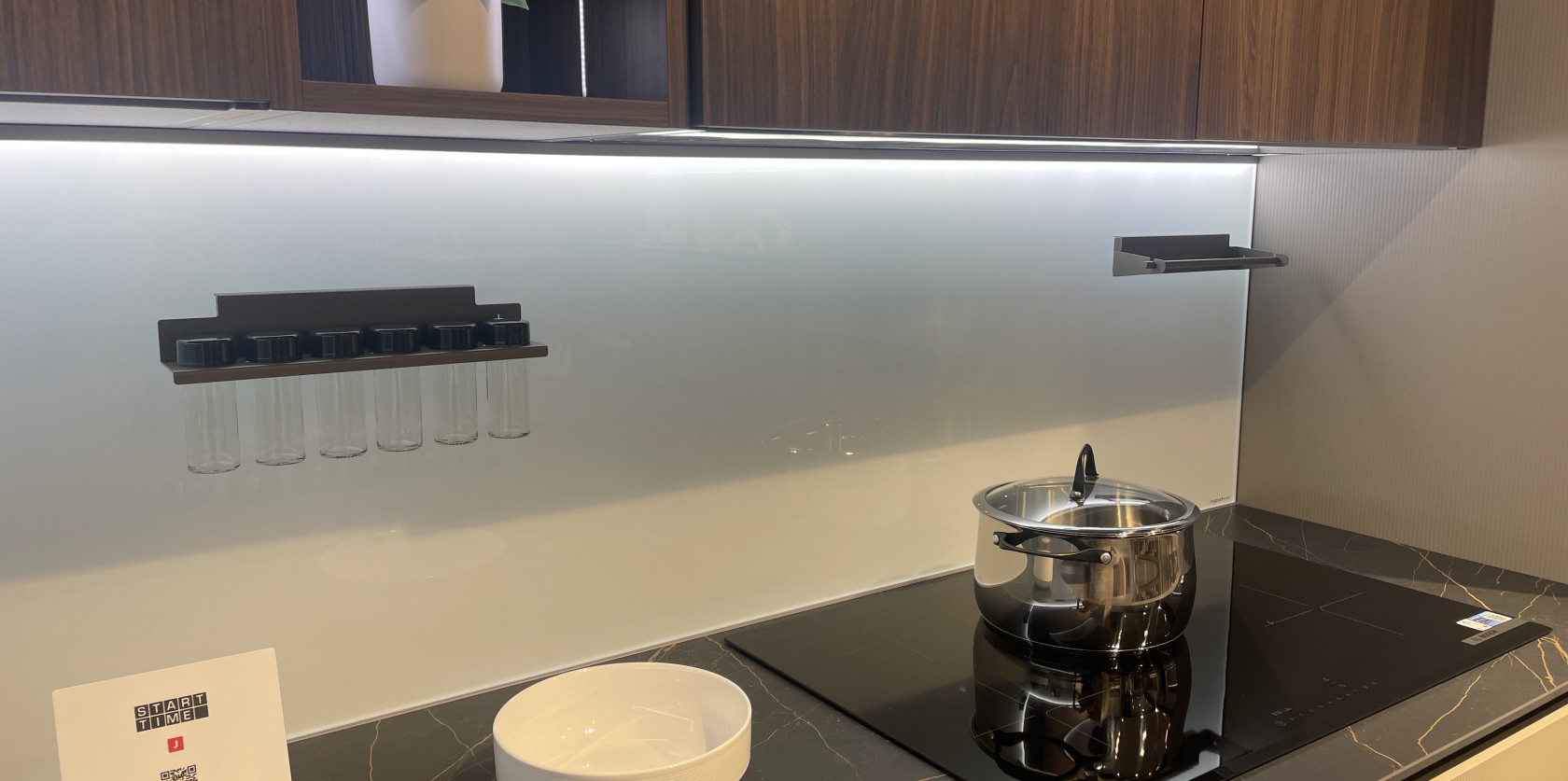 Veneta Cucine - START TIME.J