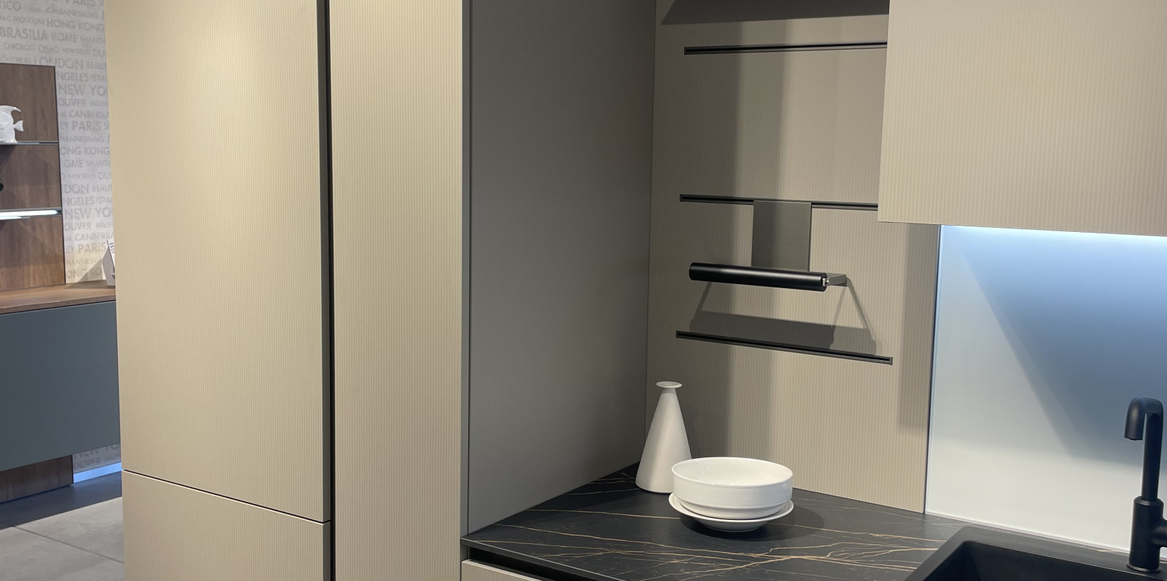 Veneta Cucine - START TIME.J