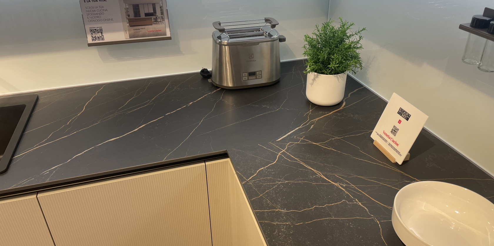 Veneta Cucine - START TIME.J