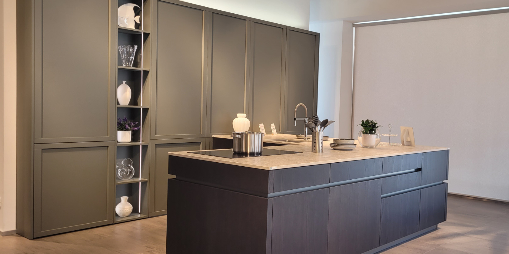 VENETA CUCINE - ICONICA & CONVIVIO