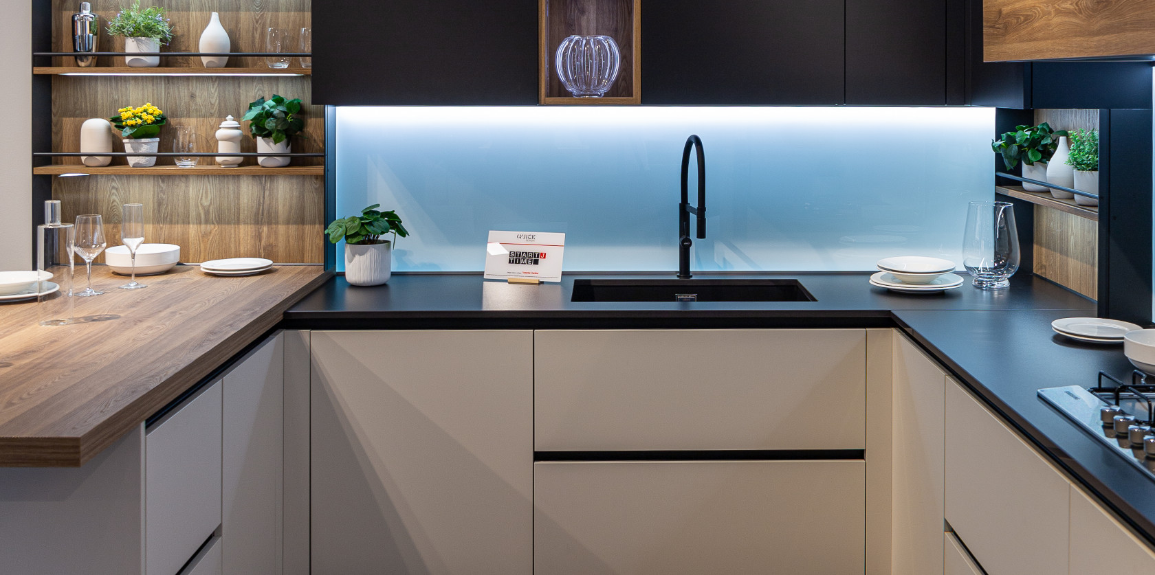 VENETA CUCINE - START TIME J 