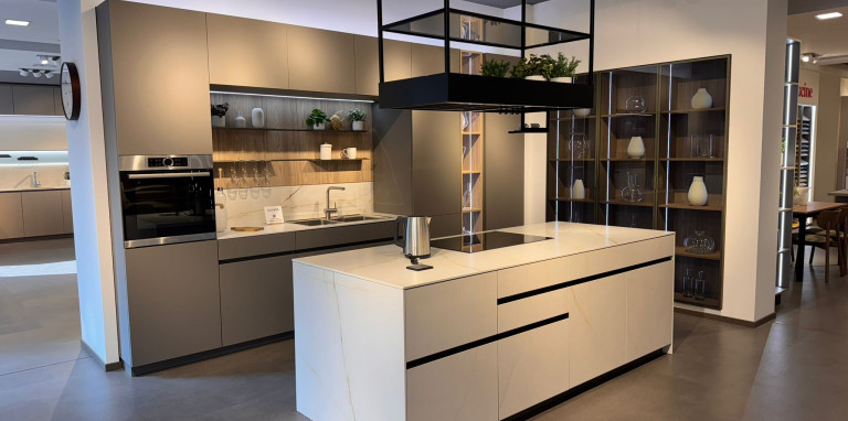 VENETA CUCINE-ICONICA