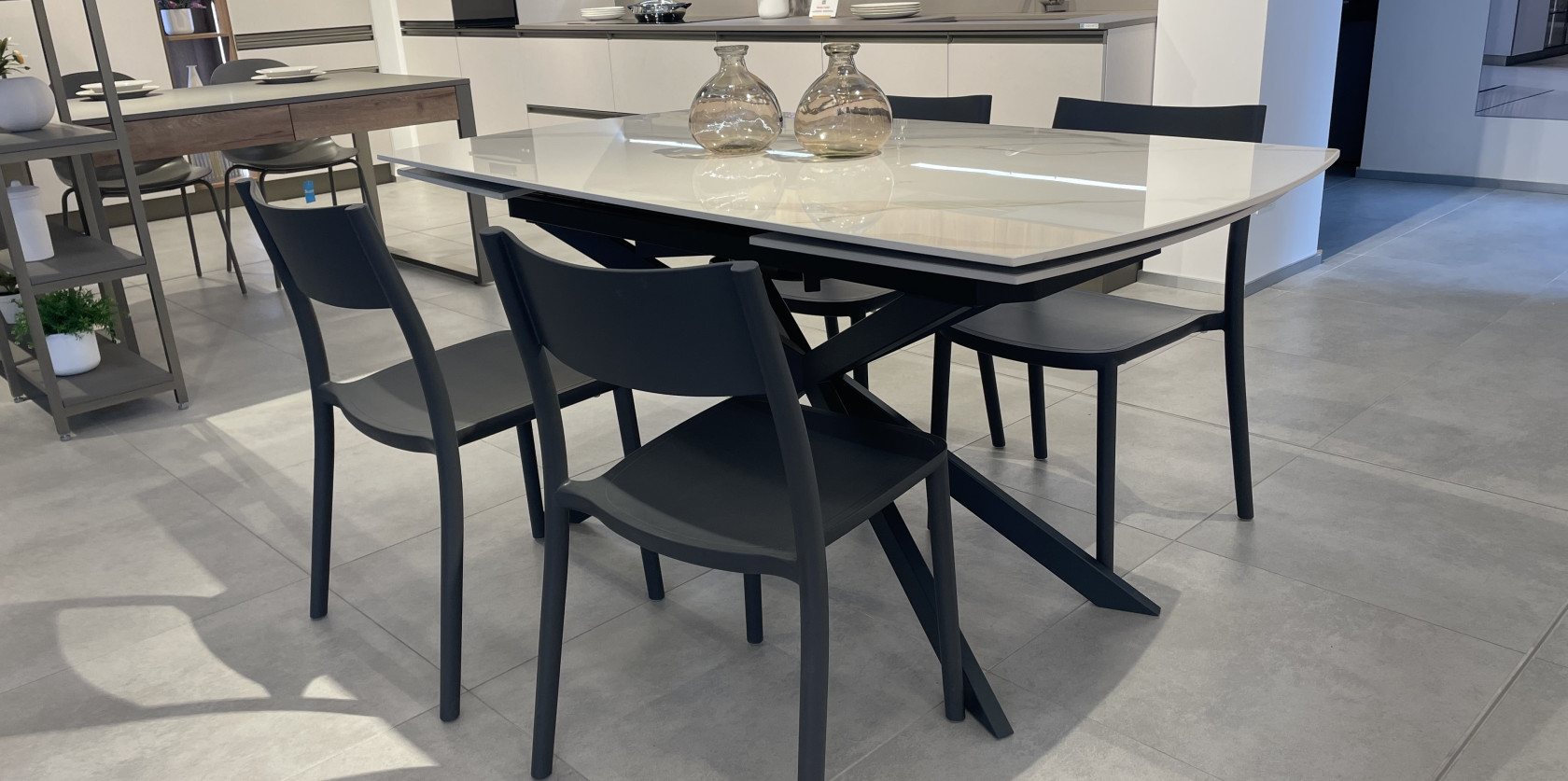 Veneta Cucine - TAVOLO E SEDIE