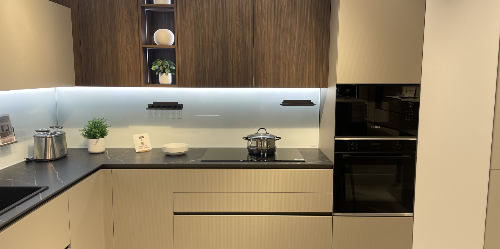 Veneta Cucine - START TIME.J