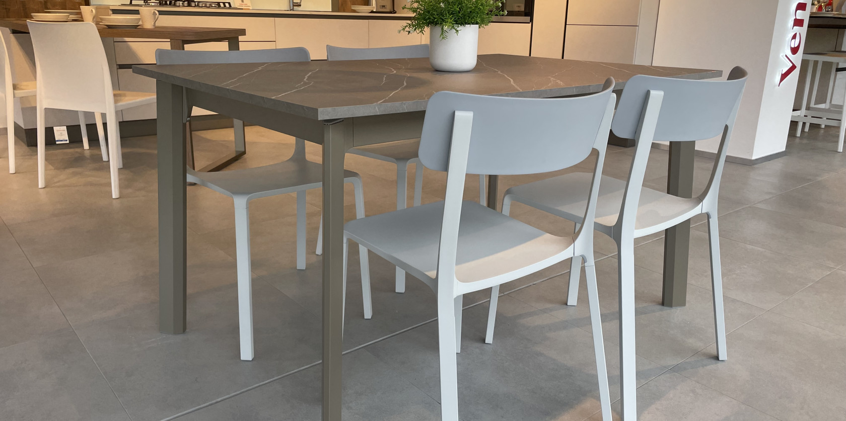 Veneta Cucine - TAVOLO 