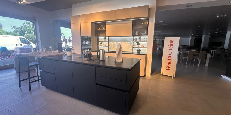 Veneta Cucine Modello Lounge 1