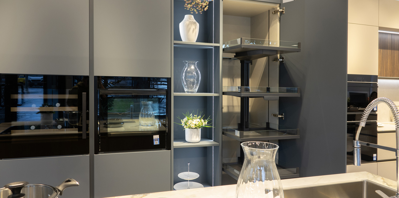 Modello Lounge + Sakura