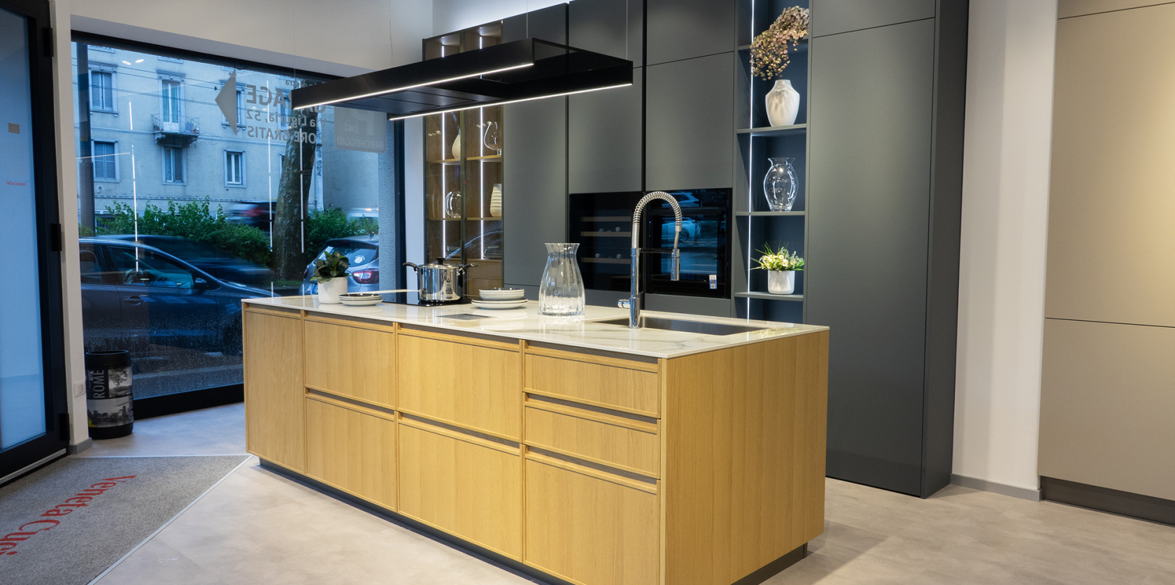 Modello Lounge + Sakura