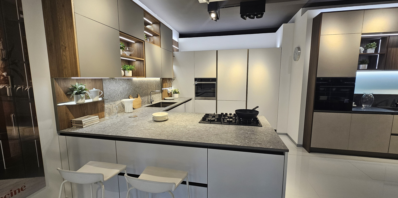 VENETA CUCINE mod. LIKE J