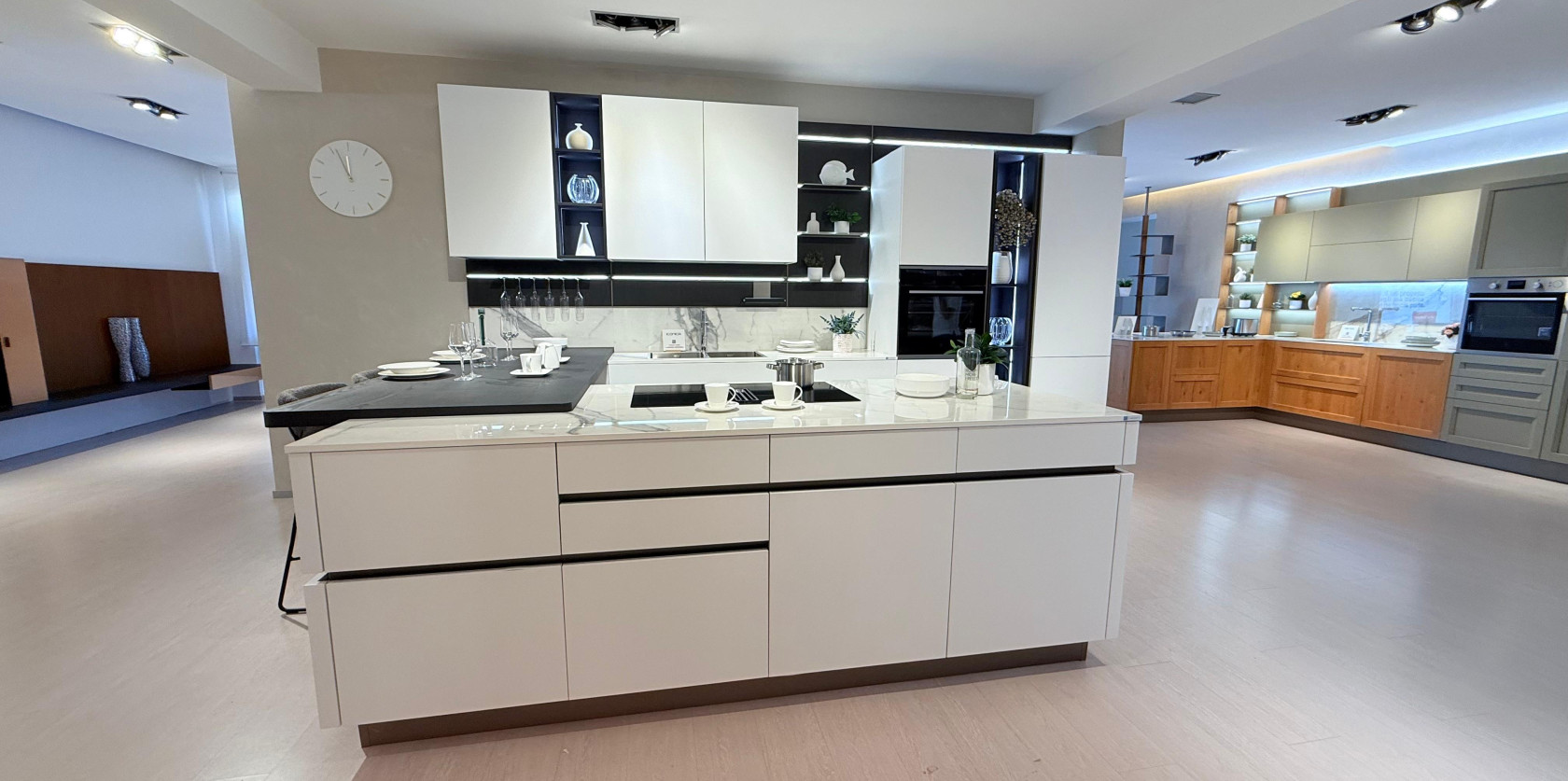 ICONICA LACCATO SOFT