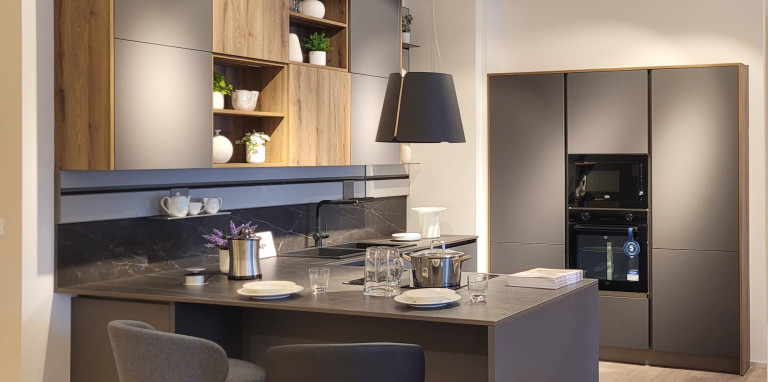 VENETA CUCINE - LIKE 