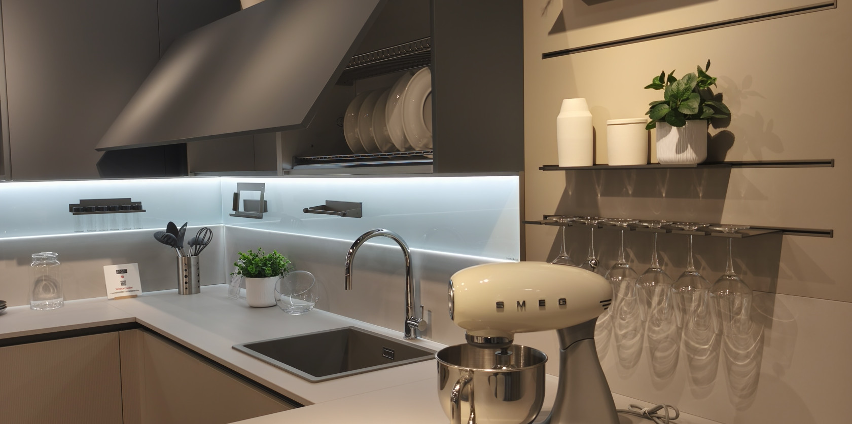 Veneta Cucine - Start Time J