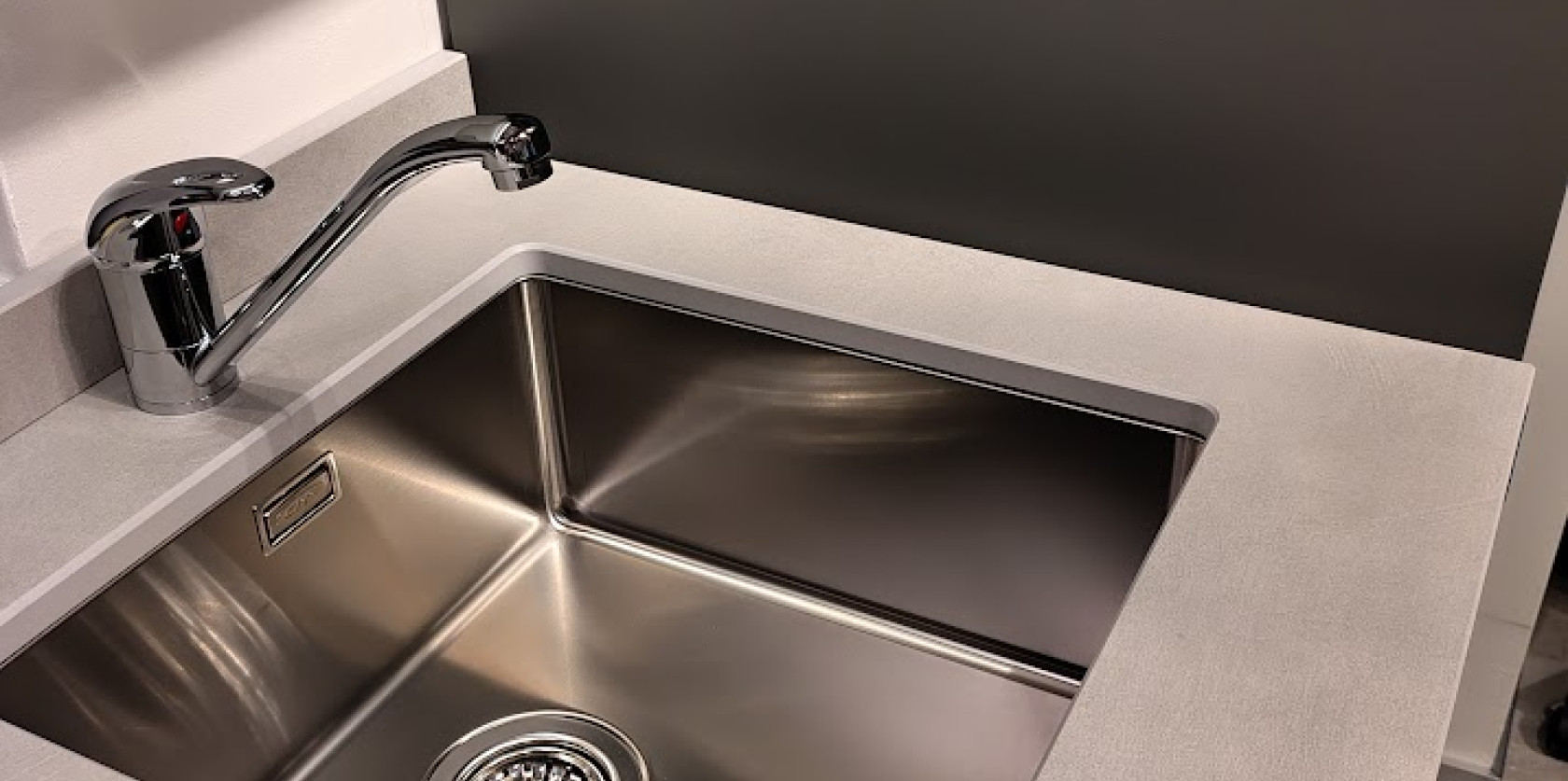 Oyster Silk - Milano