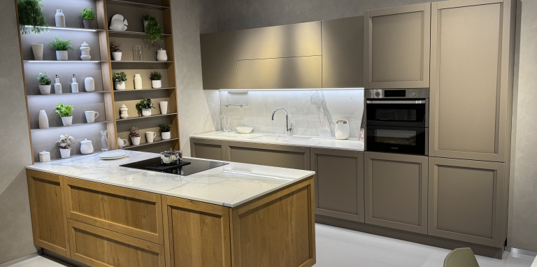 VENETA CUCINE mod. MILANO