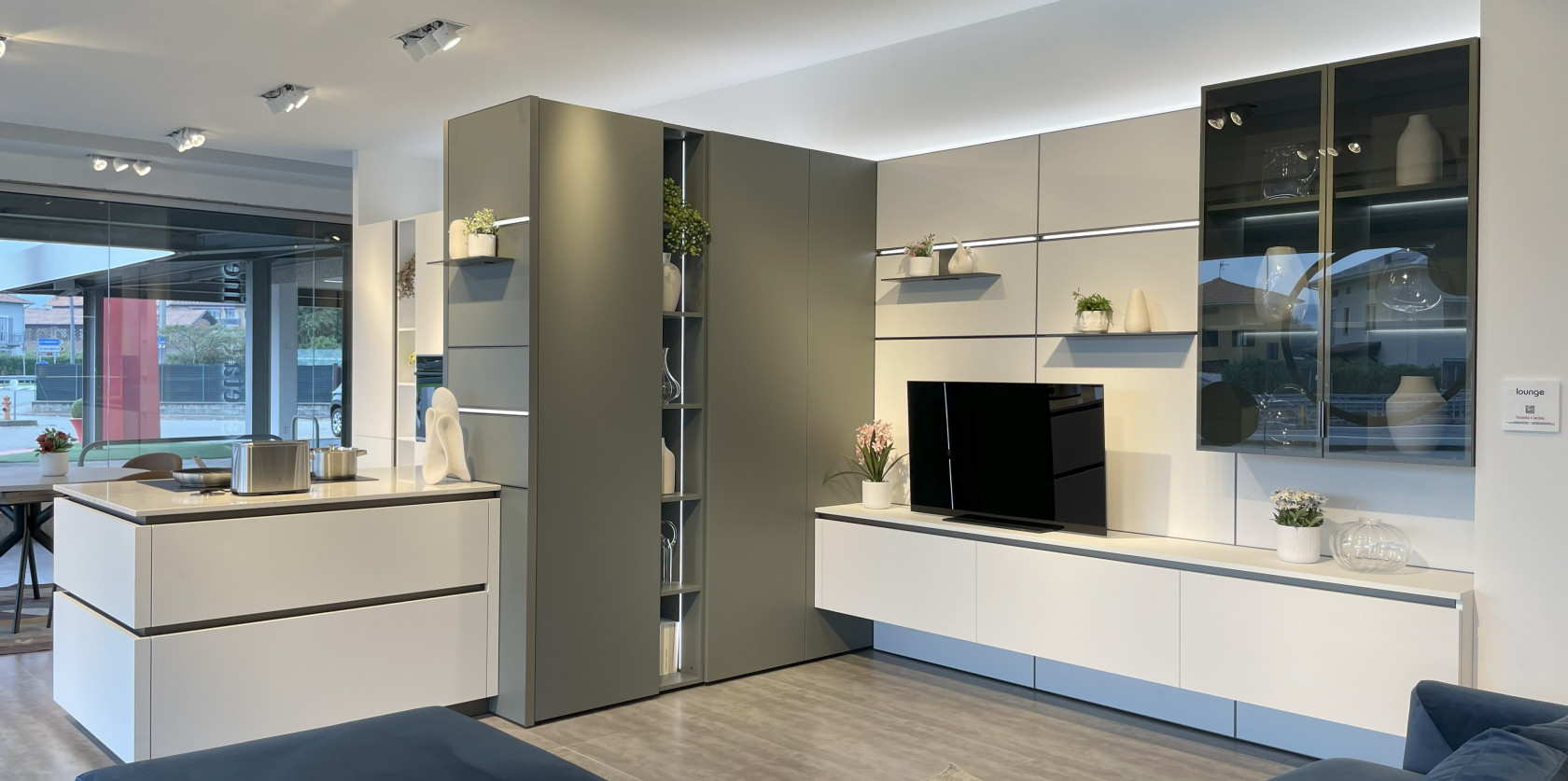 Veneta Cucine - Modello Lounge e Convivio