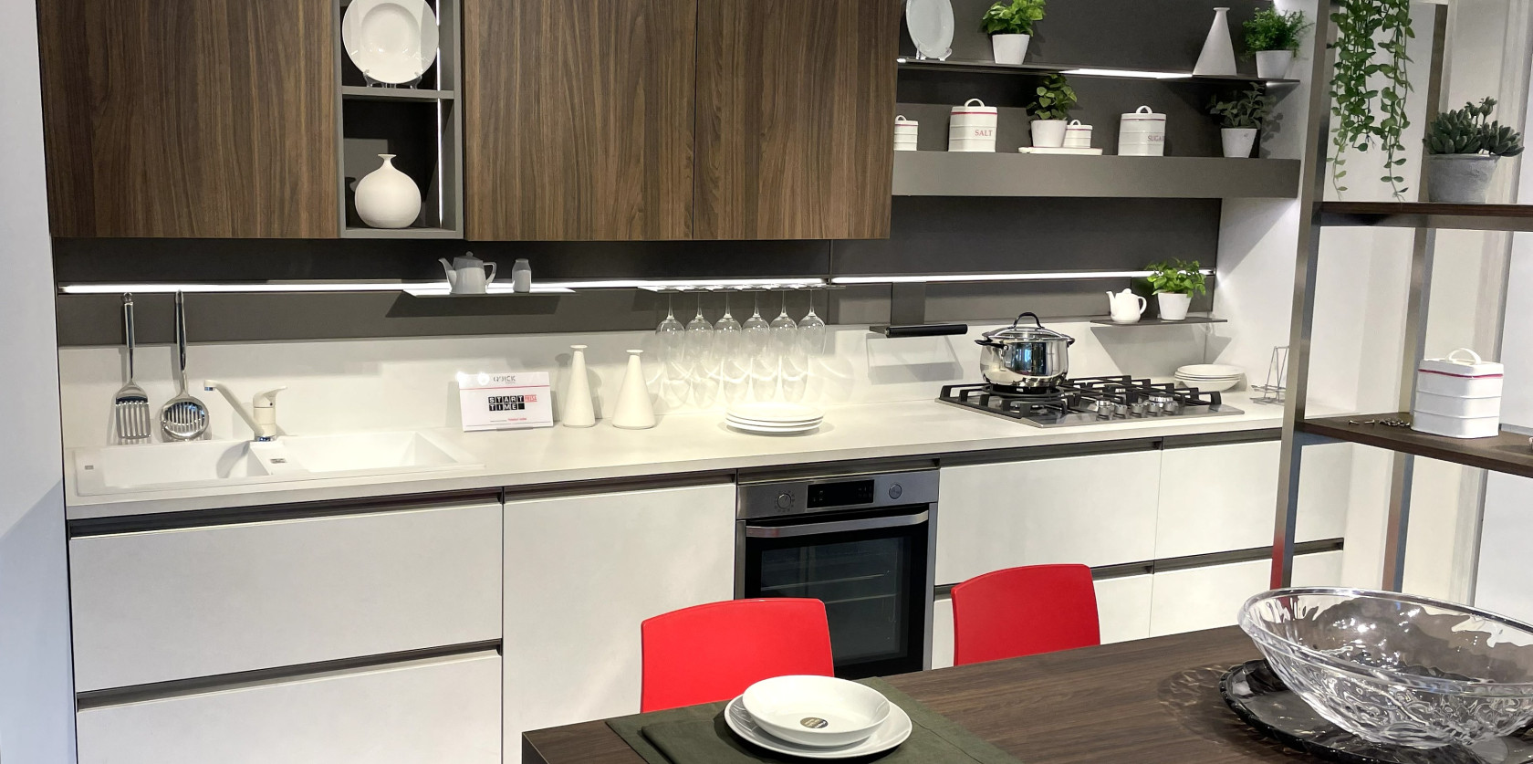 Veneta Cucine - modello Start Time Presa