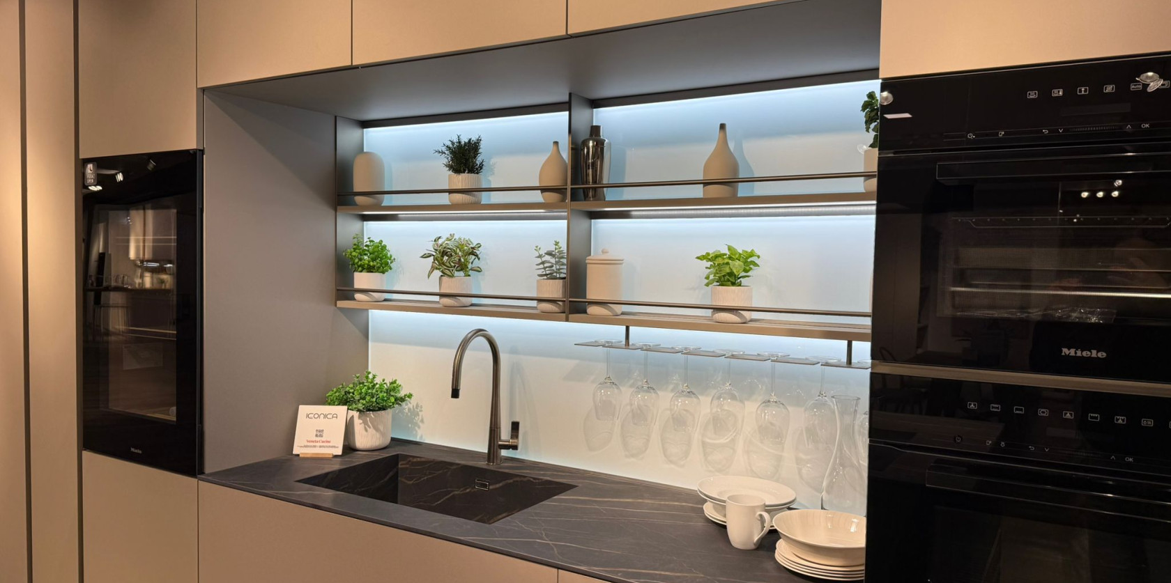 Veneta Cucine - Modello Iconica