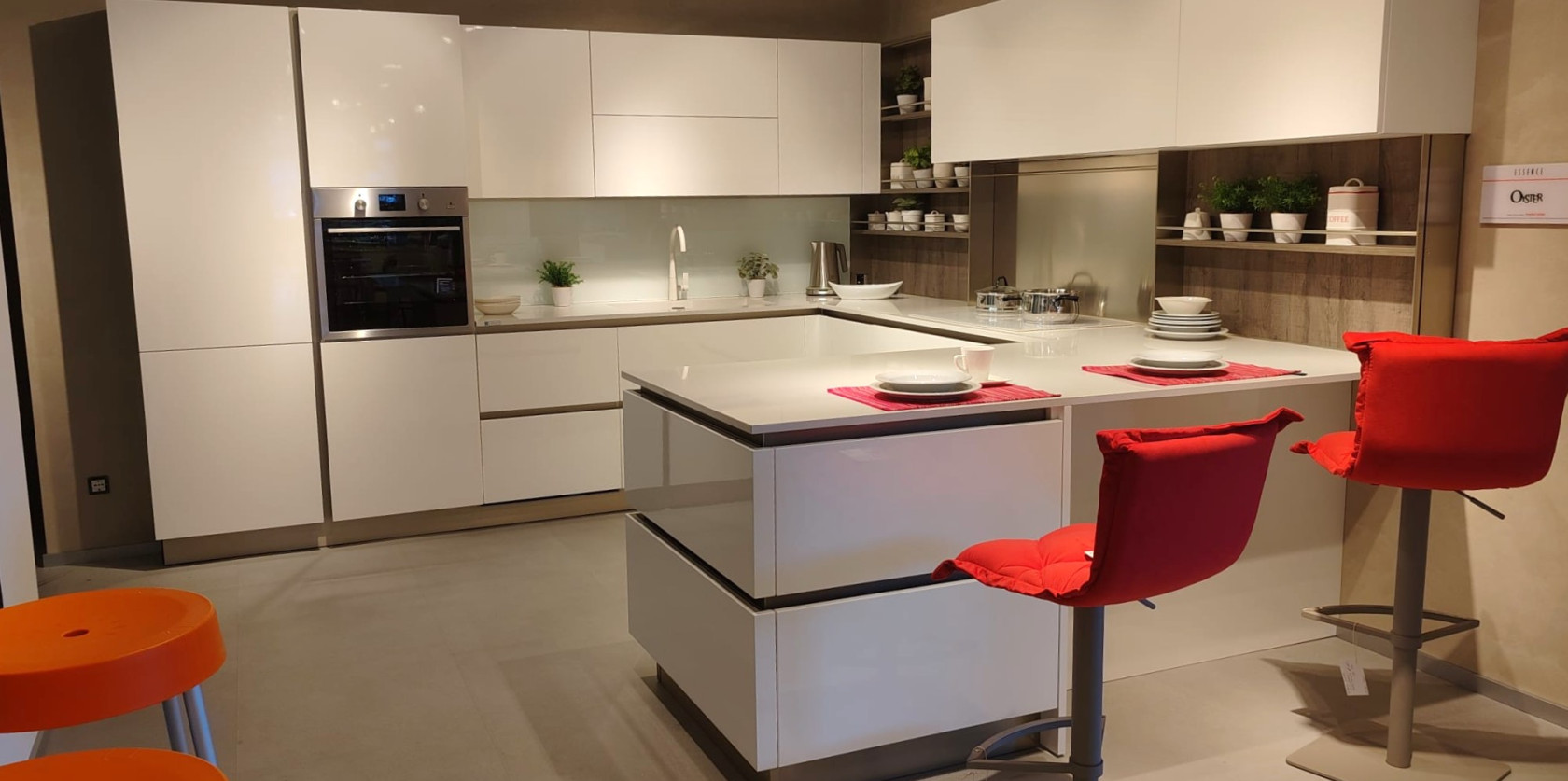 Veneta Cucine - Modello OYSTER LACCATO LUCIDO 